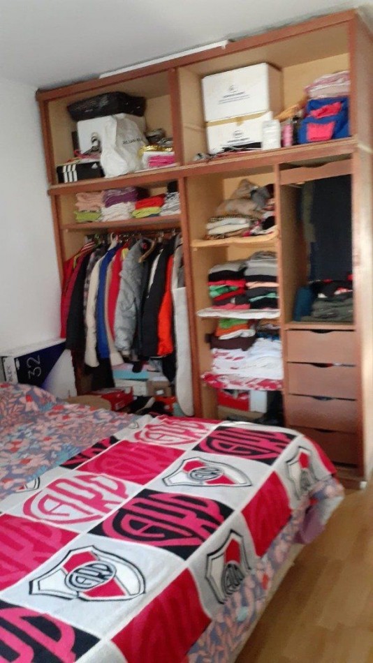 Chalet con departamento en venta