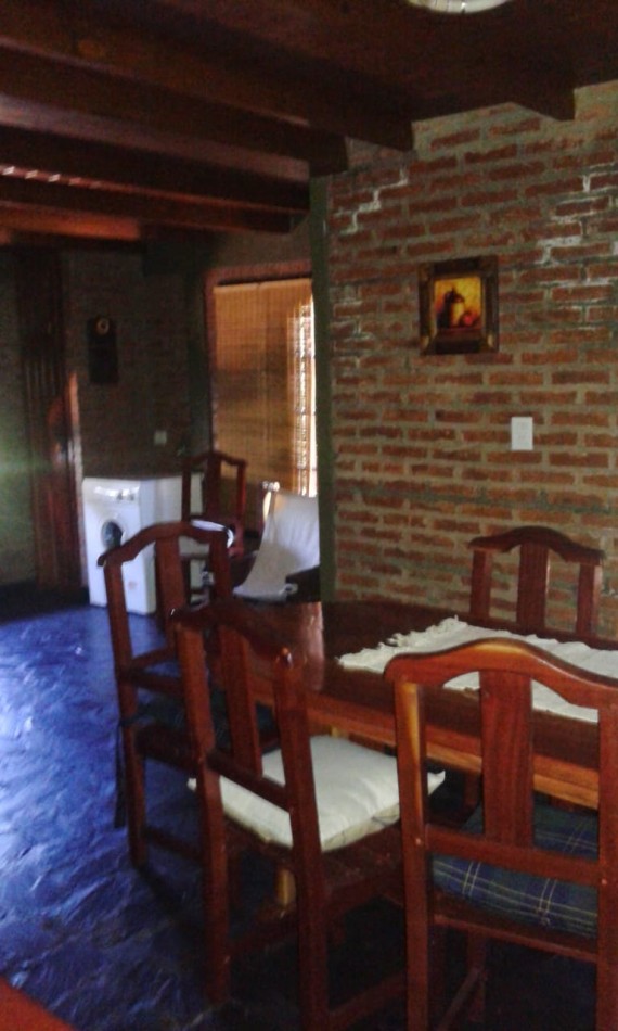 CASA QUINTA SOBRE 2 LOTES 40 DE FRENTE POR 90  MTS BARRIO ANTARTIDA ARGENTINAGENTINA SOBRE AVENIDA