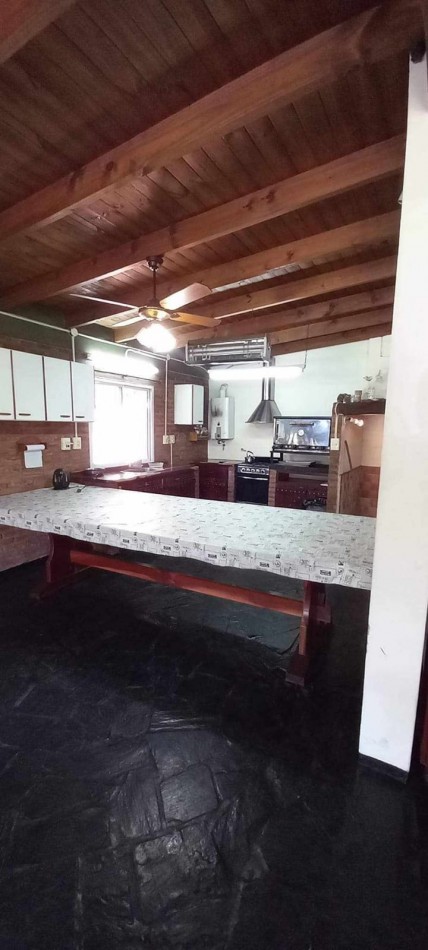 CASA QUINTA SOBRE 2 LOTES 40 DE FRENTE POR 90  MTS BARRIO ANTARTIDA ARGENTINAGENTINA SOBRE AVENIDA