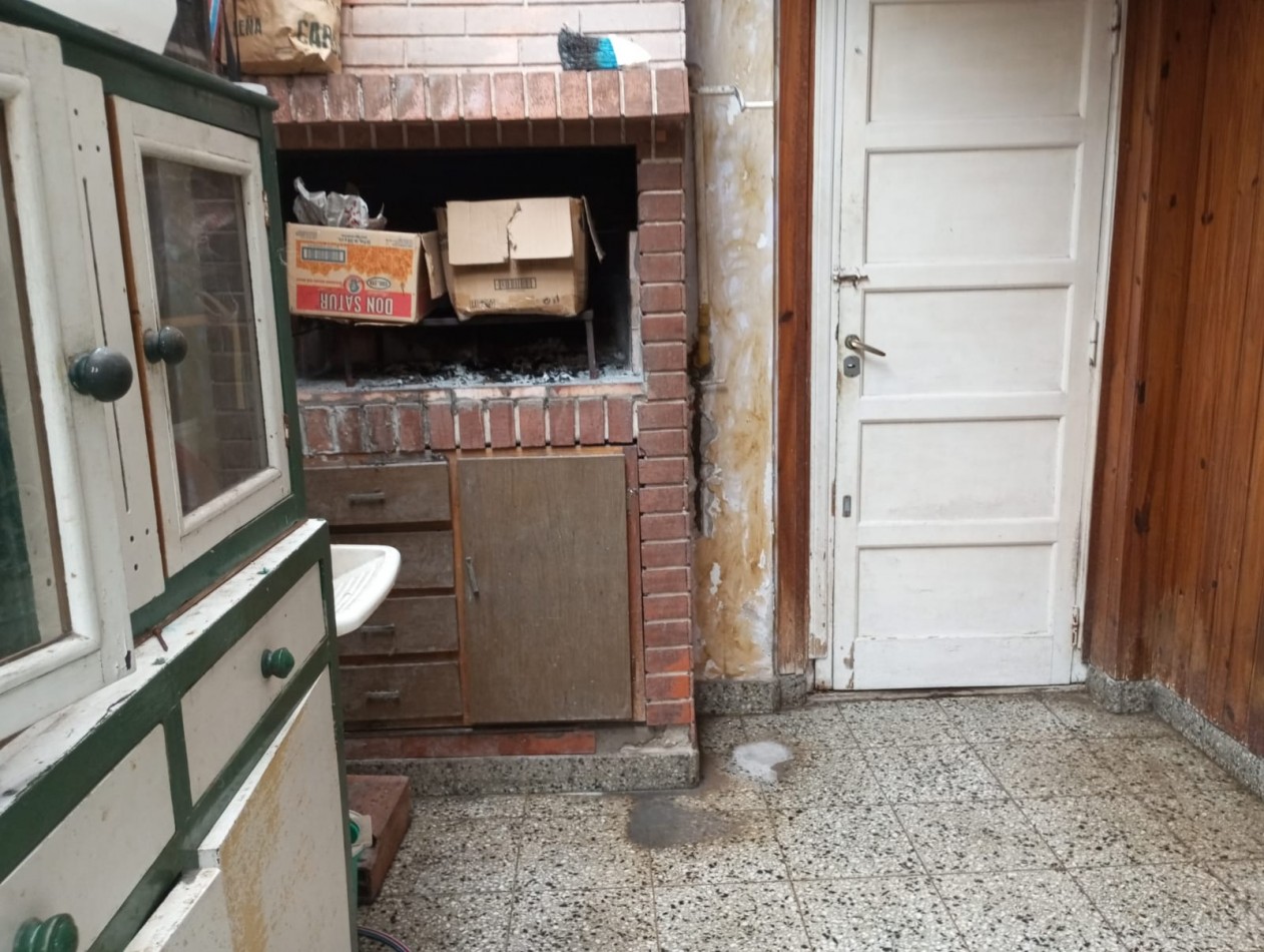 P.H.PLANTA BAJA3 AMBIENTES CON QUINCHO DTO 3 AMBIENTES Y GARAGE