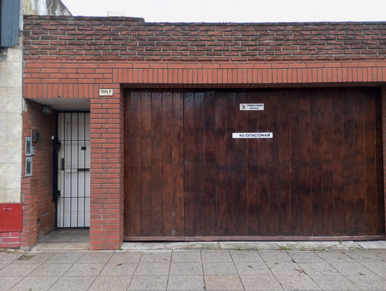P.H.PLANTA BAJA3 AMBIENTES CON QUINCHO DTO 3 AMBIENTES Y GARAGE