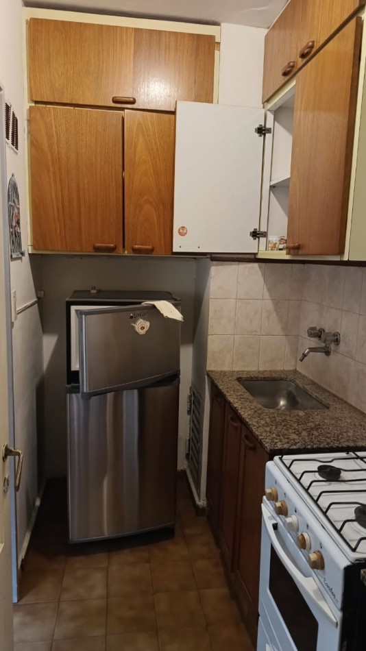 Departamento 1 amb.  c/cocina y baños separados/lavadero cubierto y semidescubierto