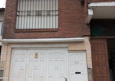 P-H-sin gastos 3 ambientes con patio en Primer piso unico en la planta al contrafrente