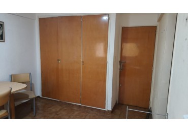 Departamento 1 amb.  c/cocina y baños separados/lavadero cubierto y semidescubierto
